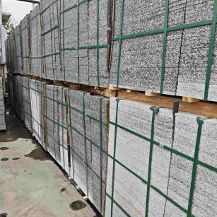 遵义芙蓉白地铺石，石材地铺石