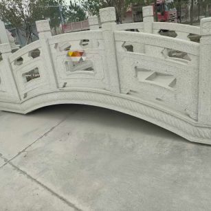 遵义芝麻白拱桥，石桥