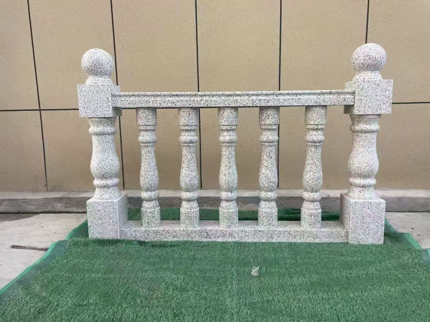 遵义芝麻白阳台栏杆 花岗岩栏杆