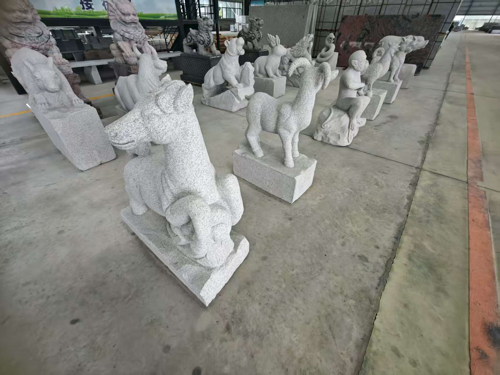 遵义芝麻白雕刻 十二生肖 异形雕刻